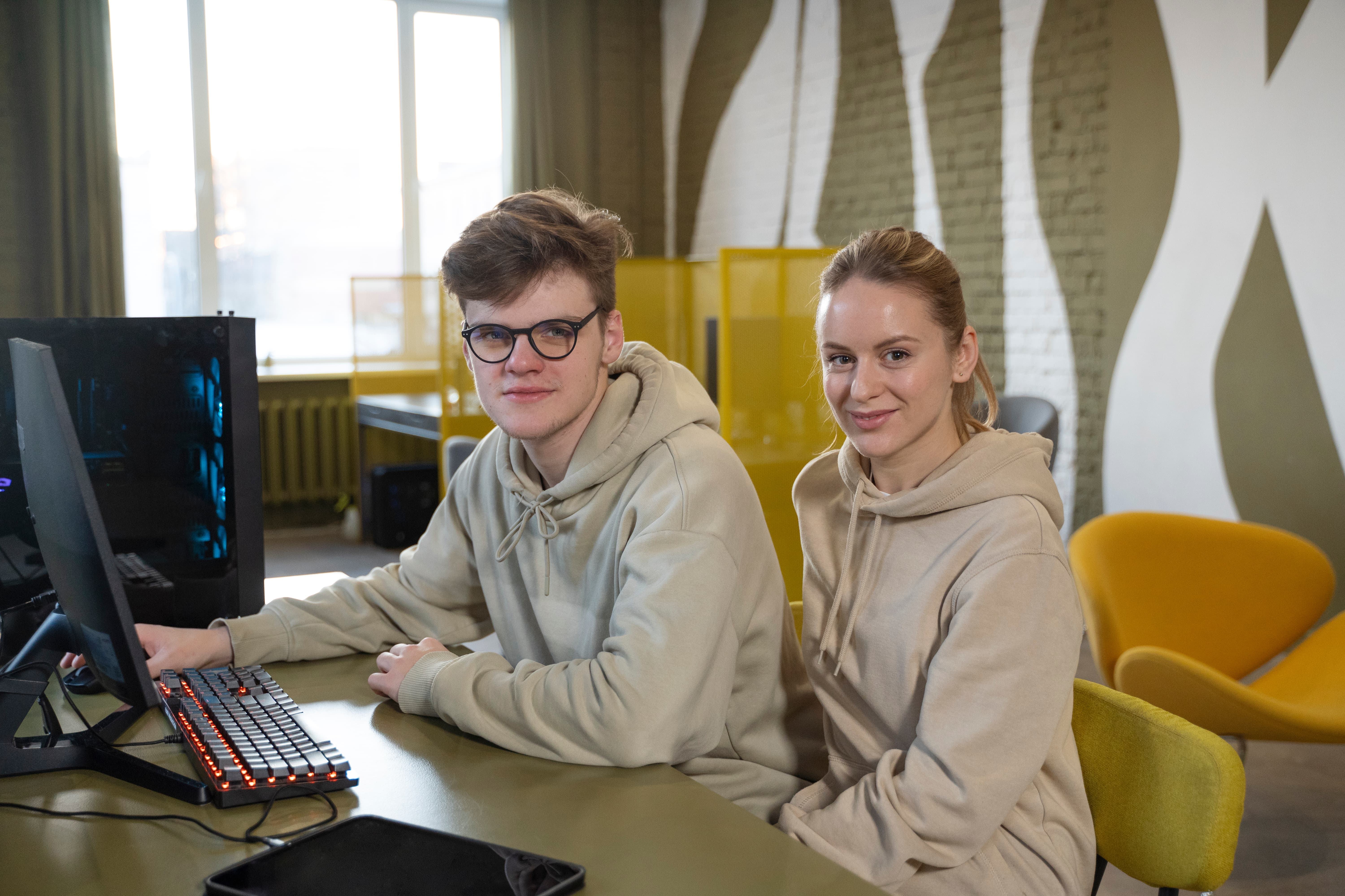 Преподаватели программисты